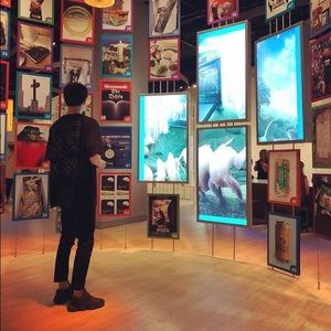 Meet your Posher, Hyung